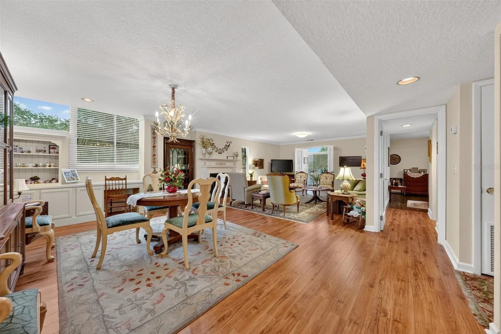 250 CAROLINA Avenue #205