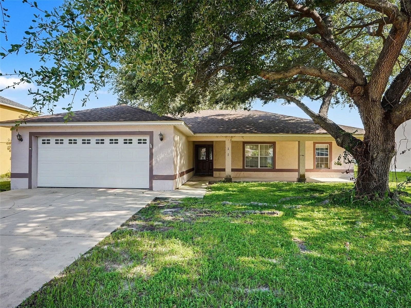 121 SHADDOCK Drive