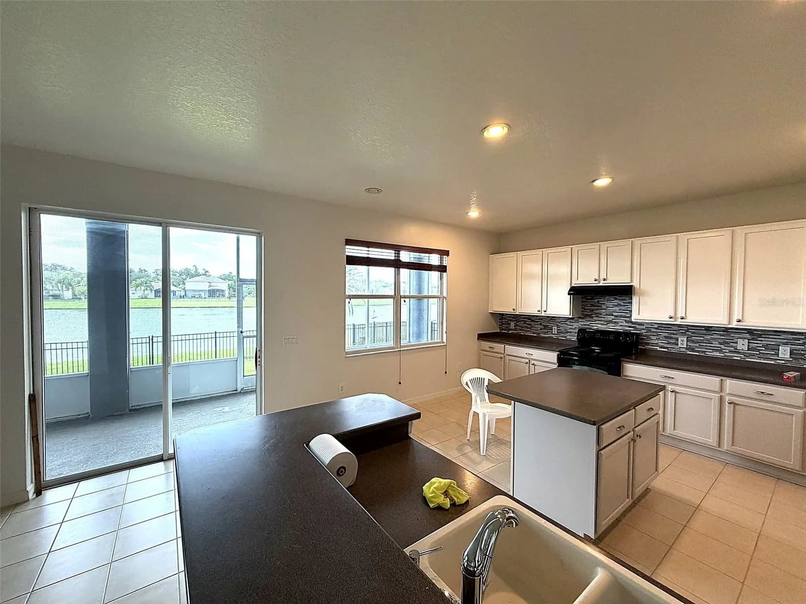 Photo 5 of 2549 BALFORN TOWER Way