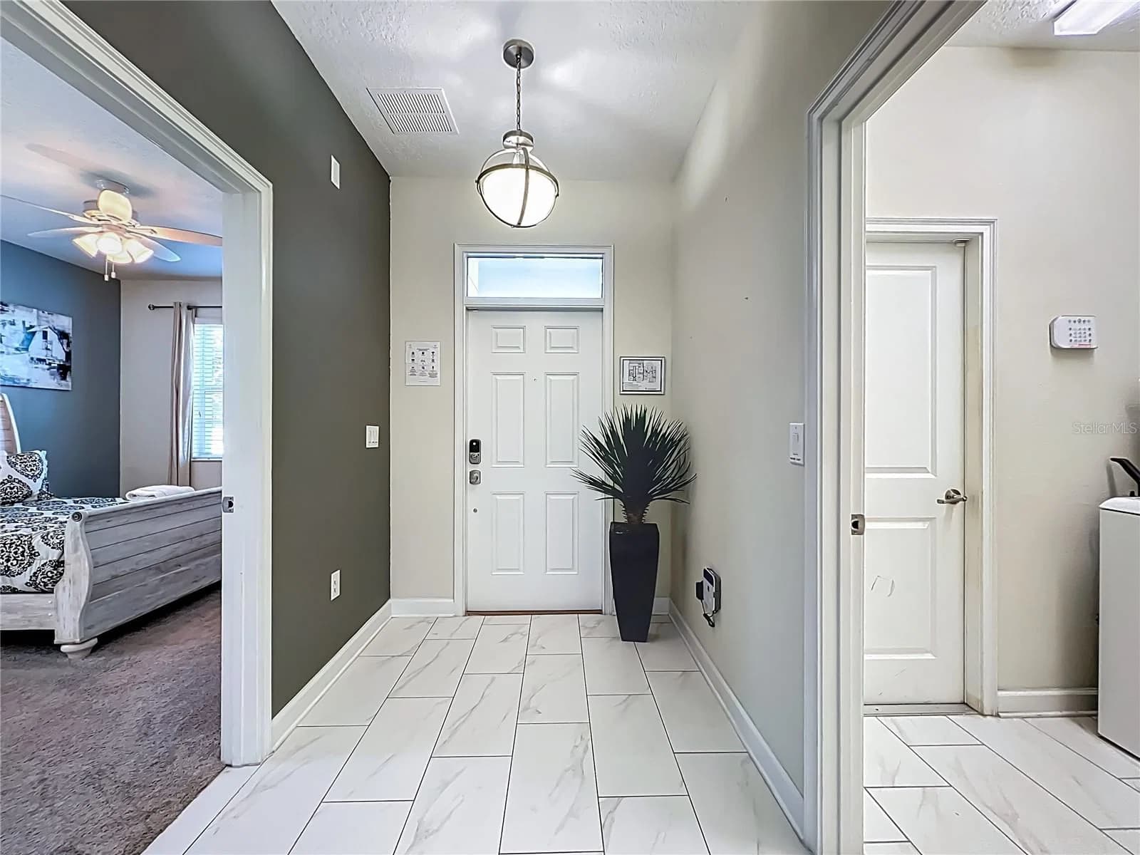 9018 STINGER Drive
