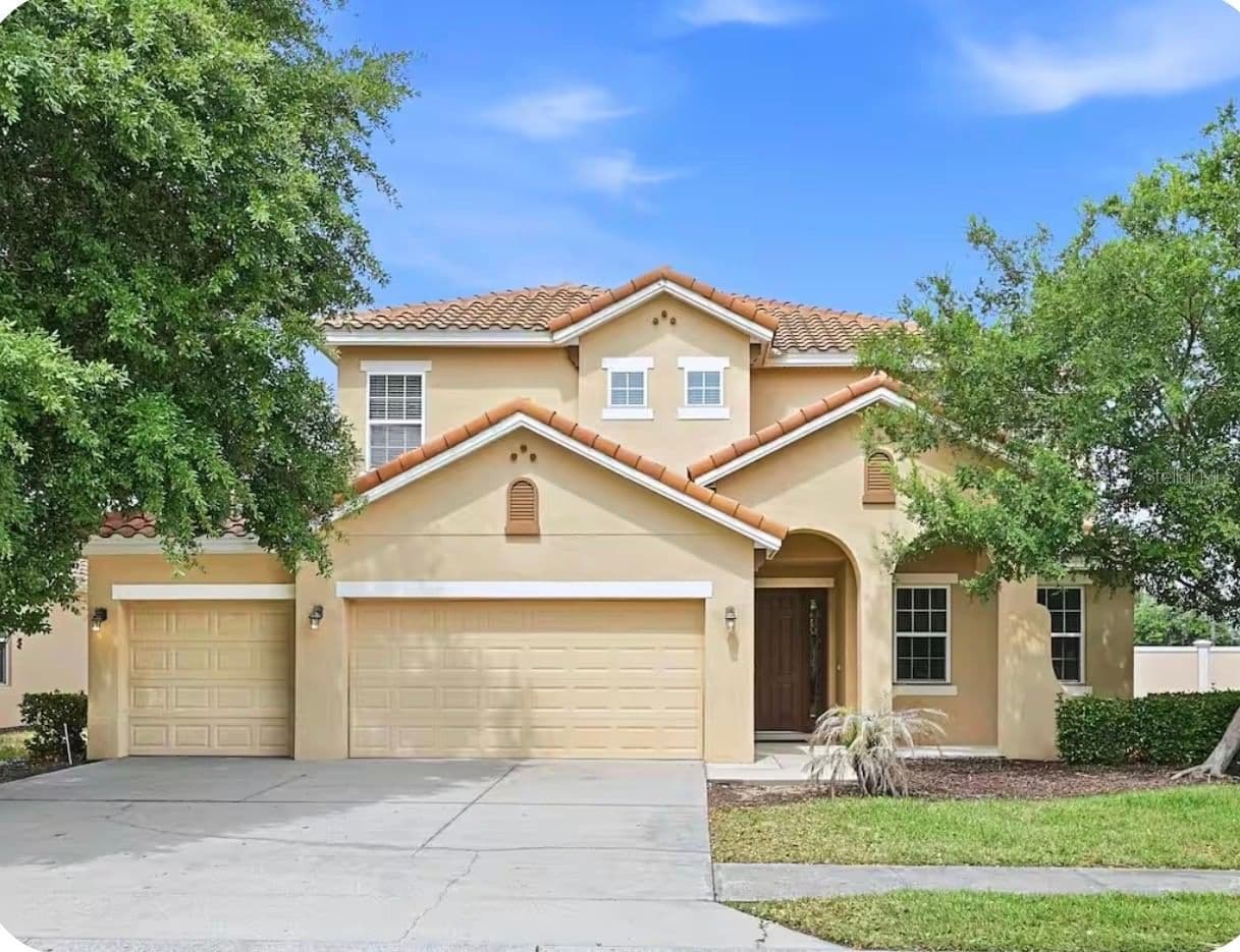 4035 OAKRISE Loop