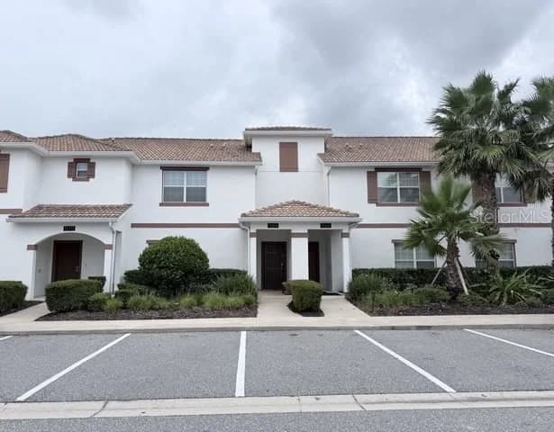 1568 MOON VALLEY Drive