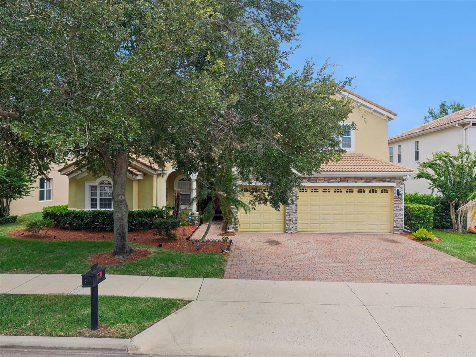 2027 RICKOVER Place