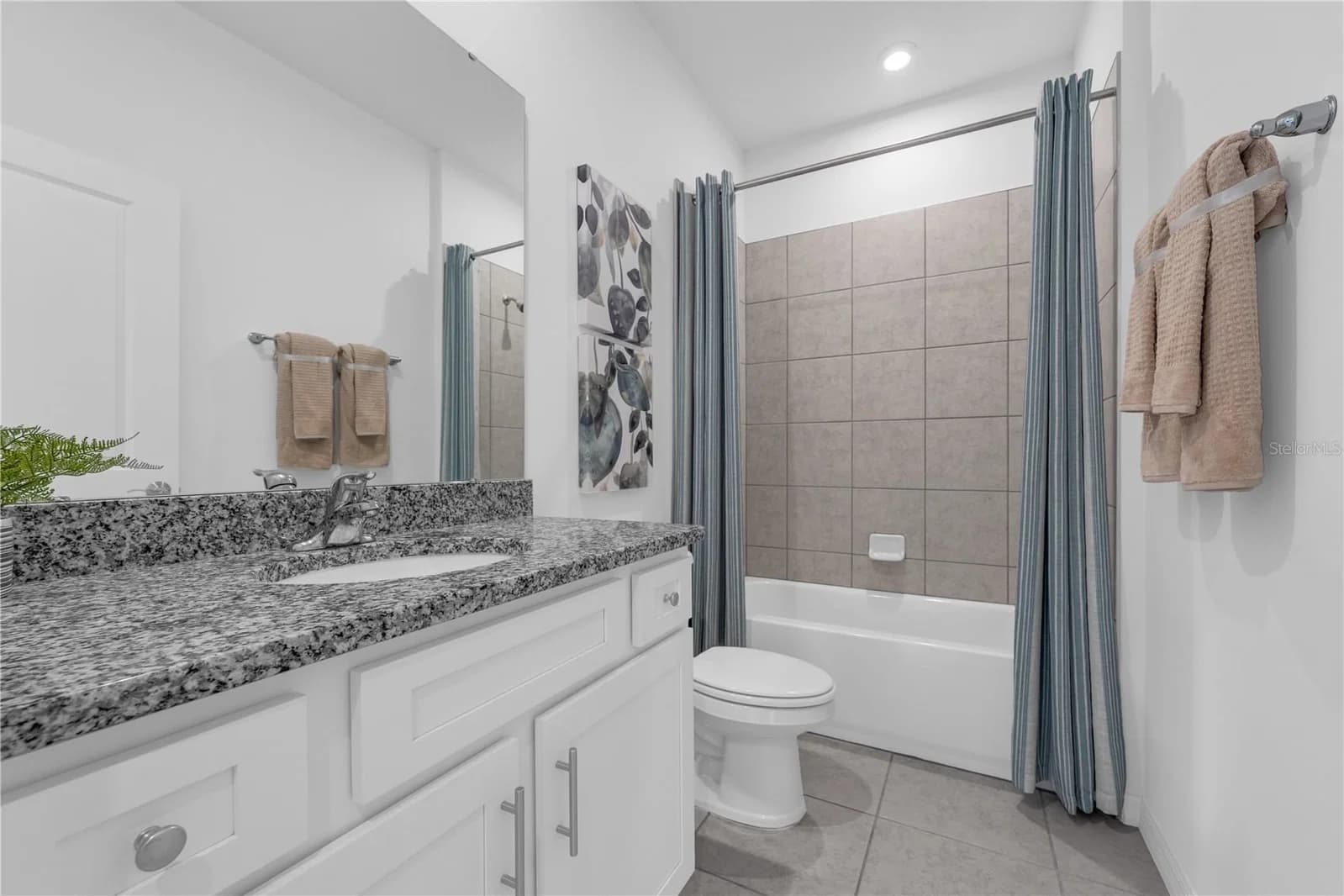 Photo 4 of 5475 MEADOW WALK Drive