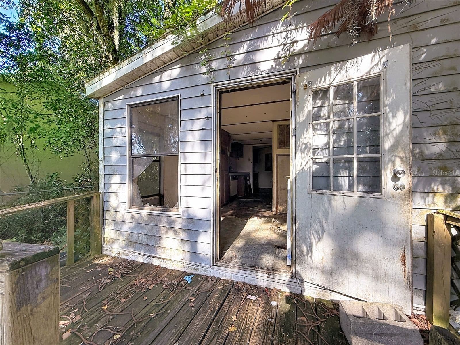 8216 SIMPSON Lane