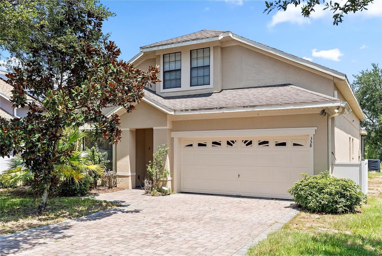 358 LAKE DAVENPORT Circle