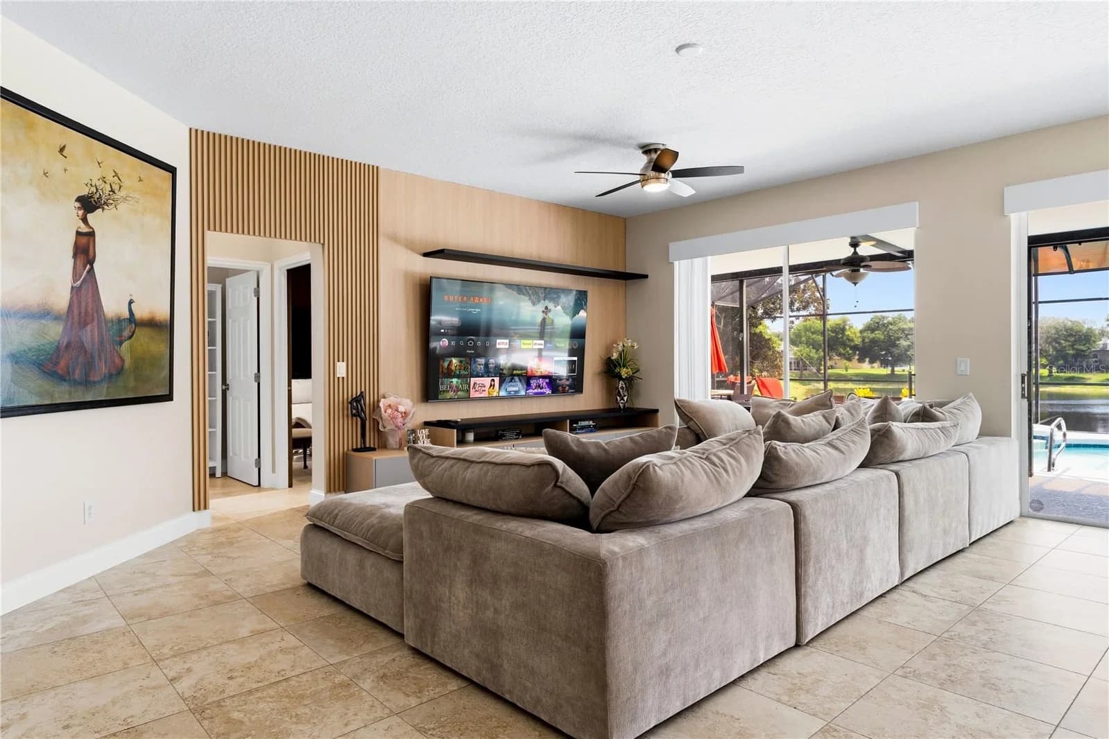 Photo 5 of 10355 EMERALD WOODS Avenue