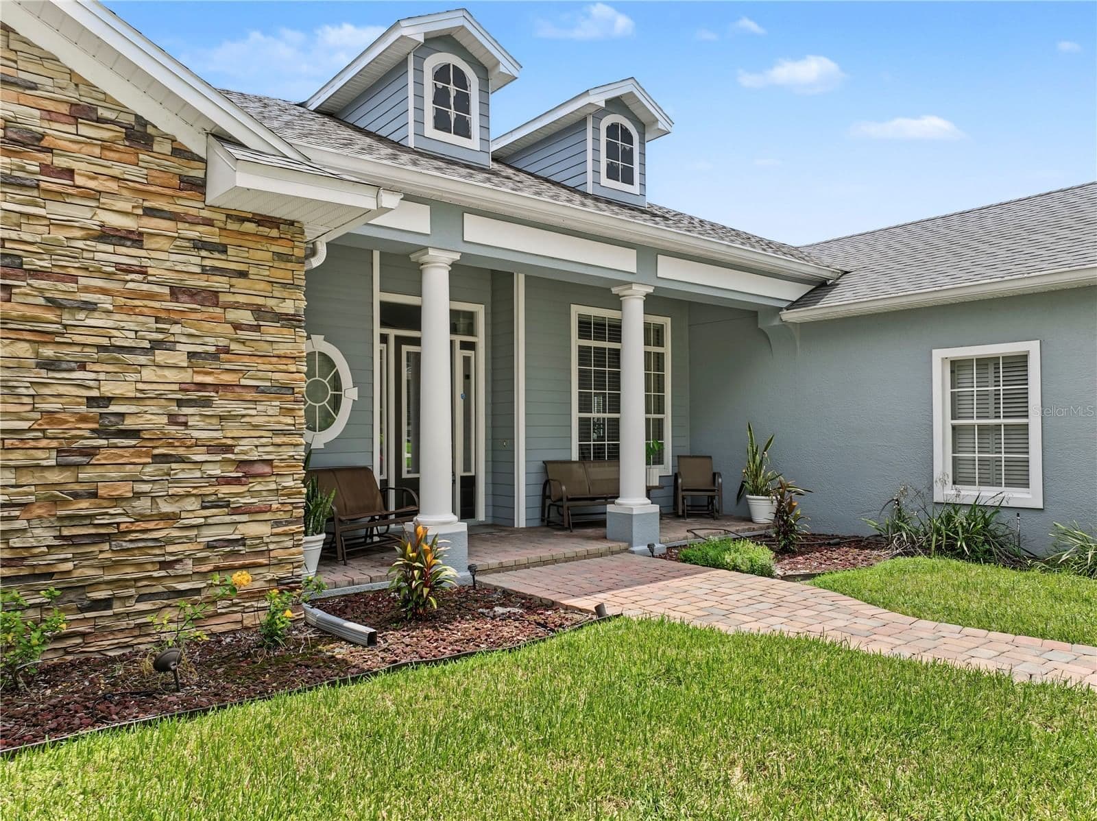 Photo 5 of 427 TIERRA VERDE Lane