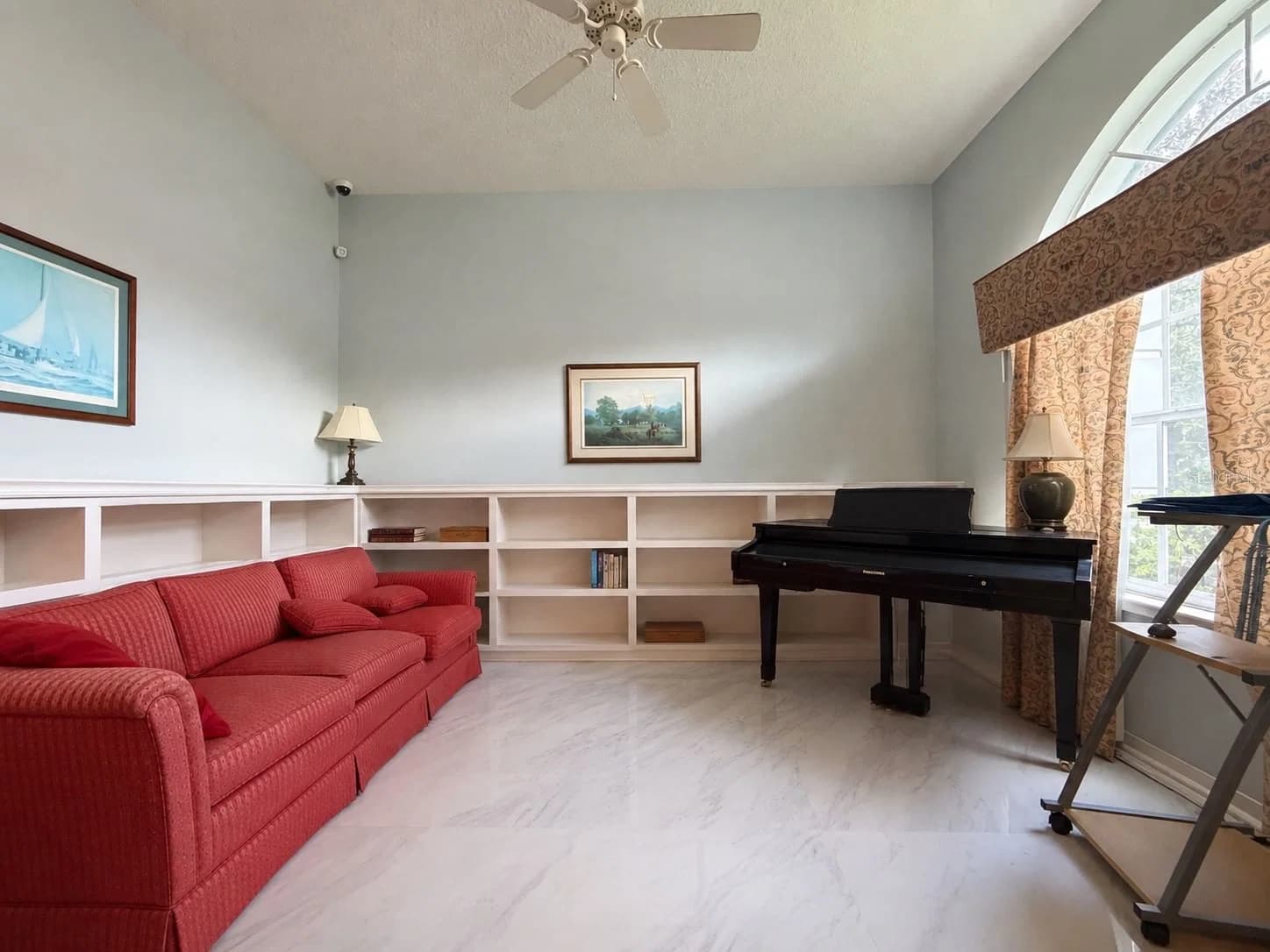Photo 4 of 3637 DEVEREAUX Court