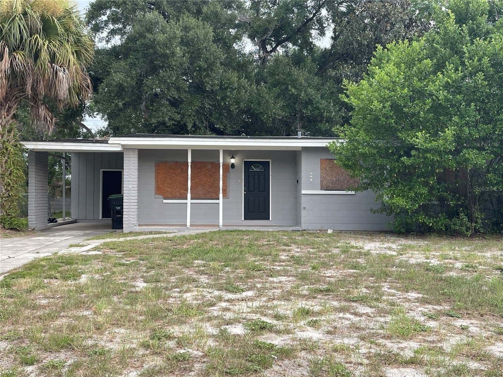 1227 SAINT JAMES