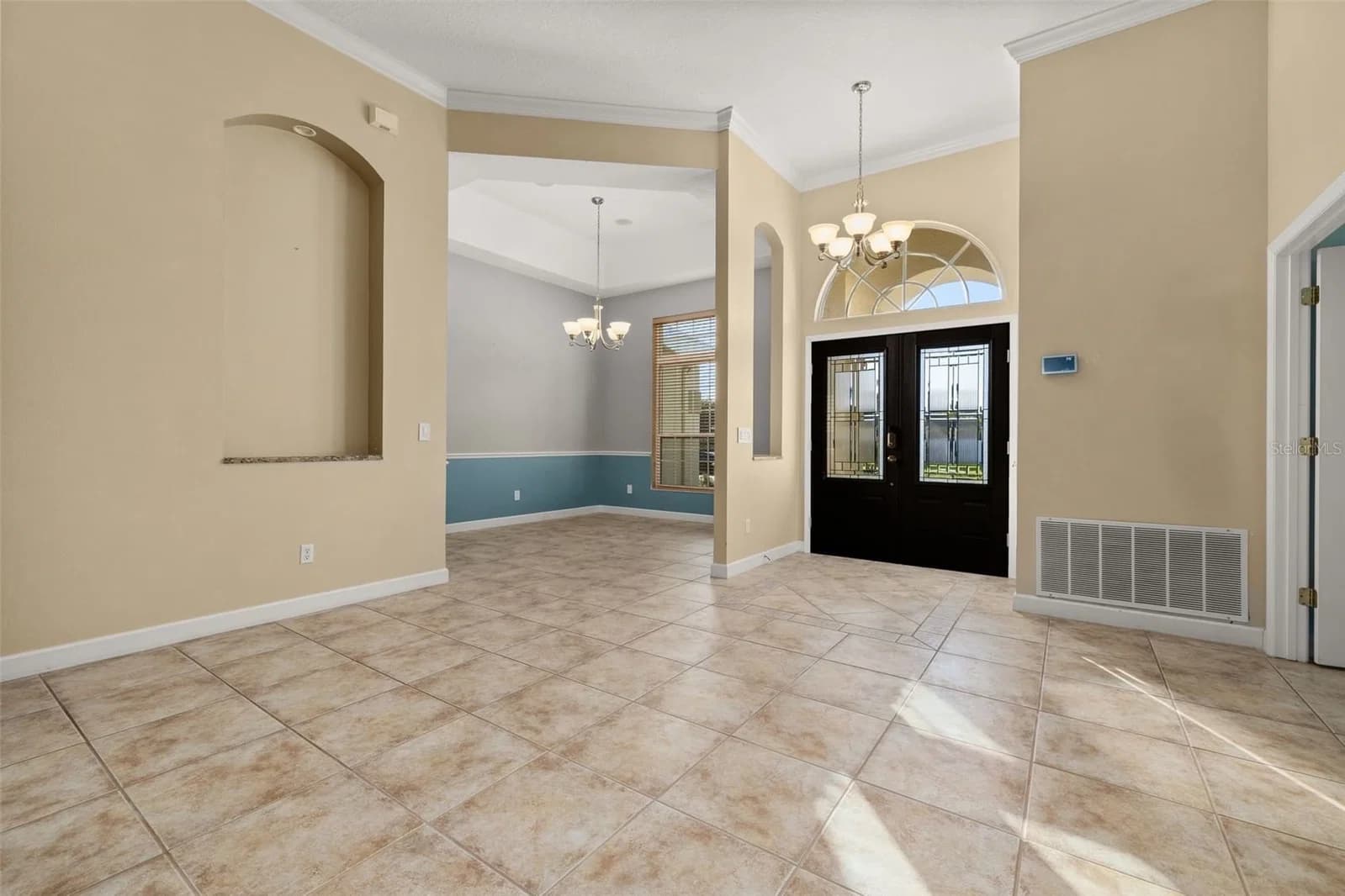 Photo 4 of 2039 HARBOR COVE Way