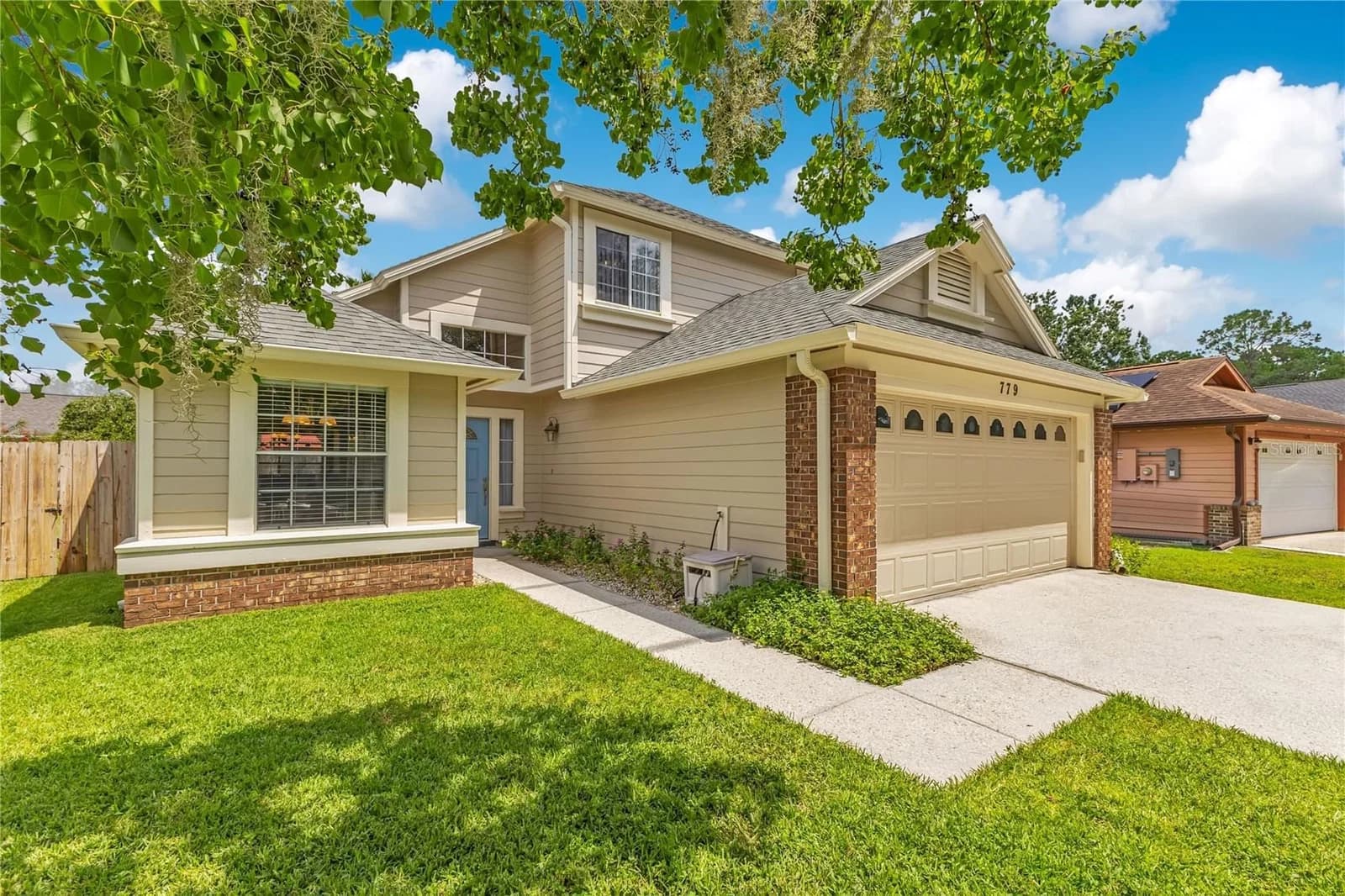 779 MEADOWSIDE Court