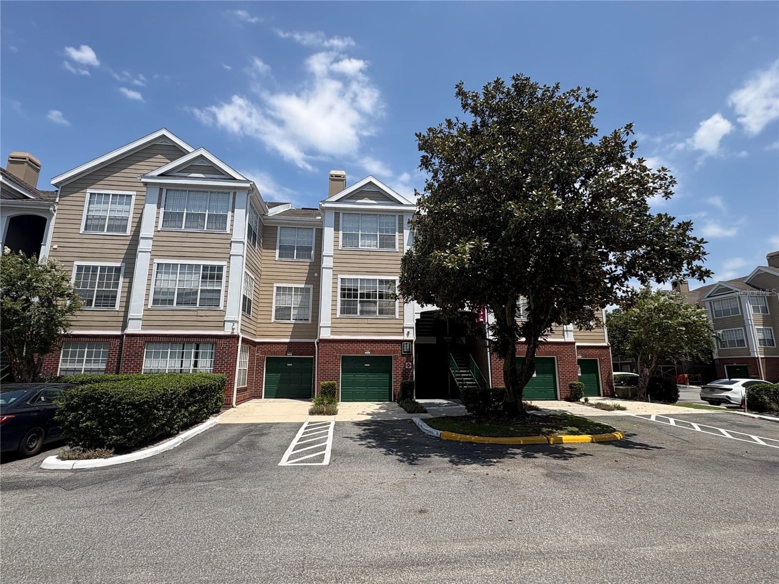 8301 ELM PARK Drive #625