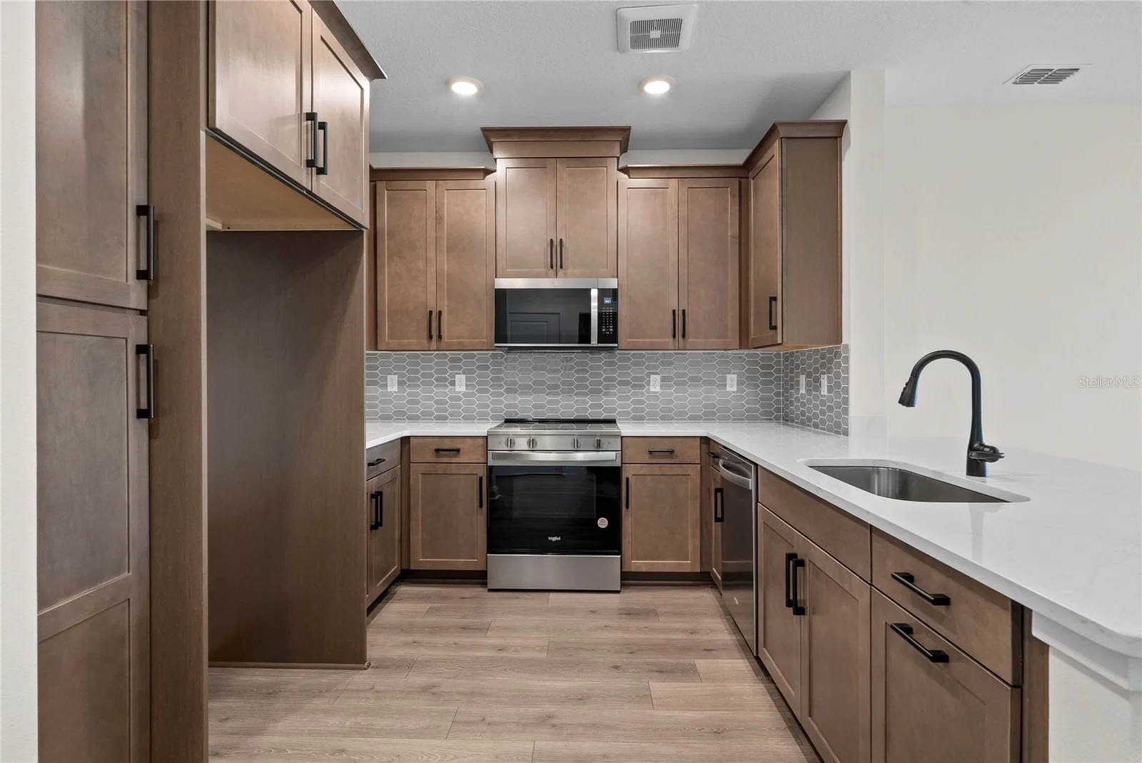 Photo 4 of 7545 LAUREATE Boulevard #7404