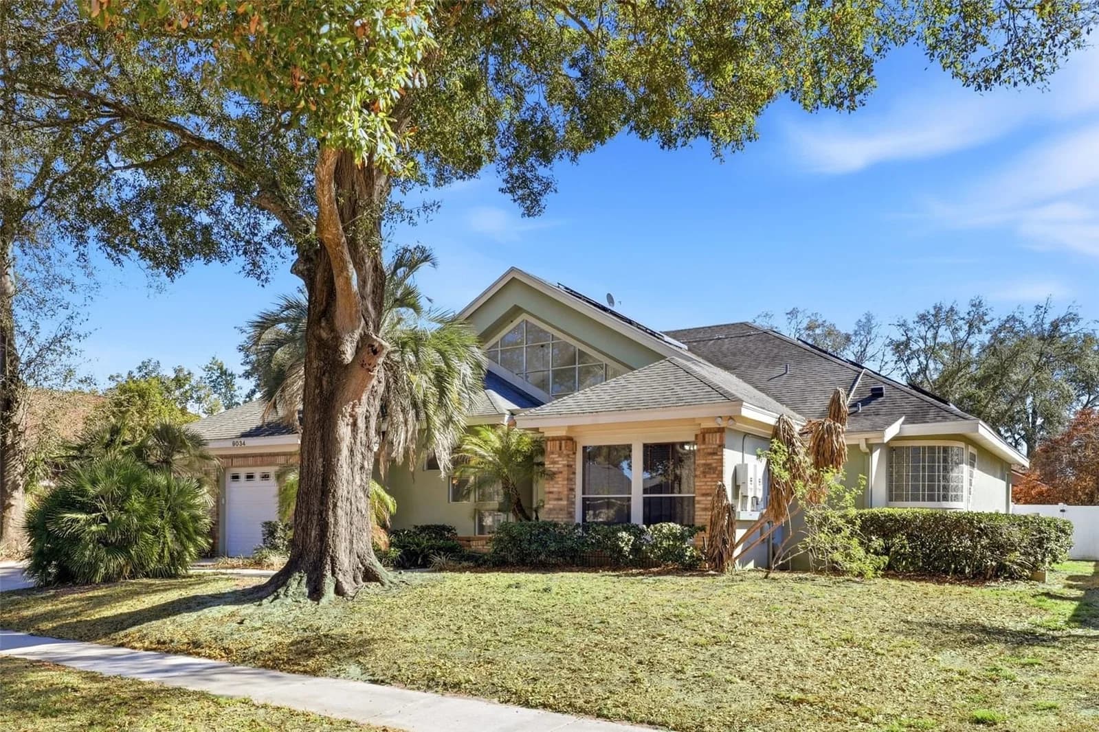 8034 LANDGROVE Court