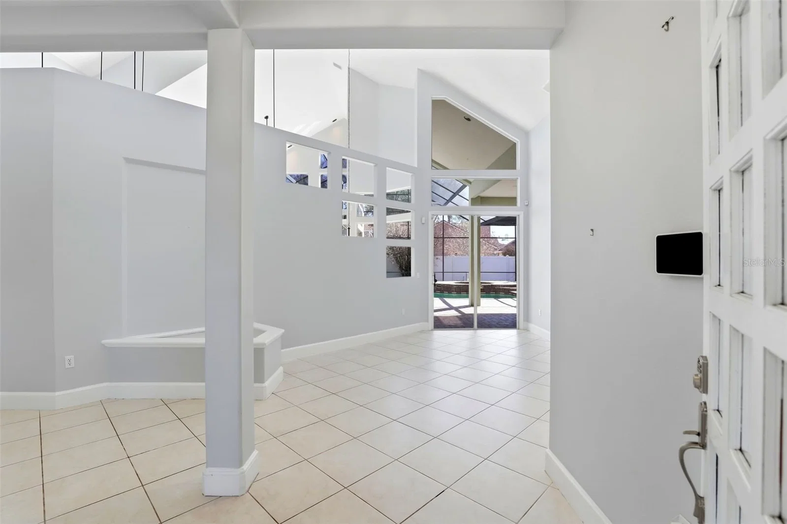 Photo 5 of 8034 LANDGROVE Court