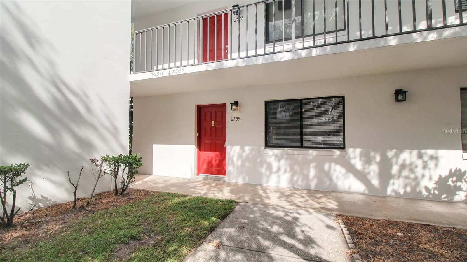 2509 OAK PARK