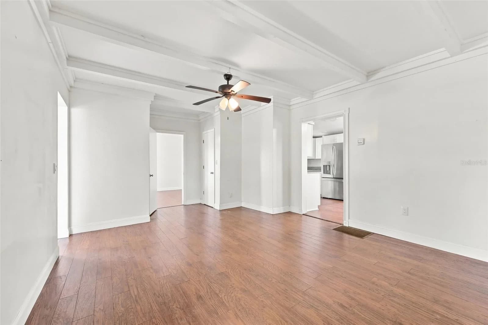 Photo 5 of 4 BAY Street
