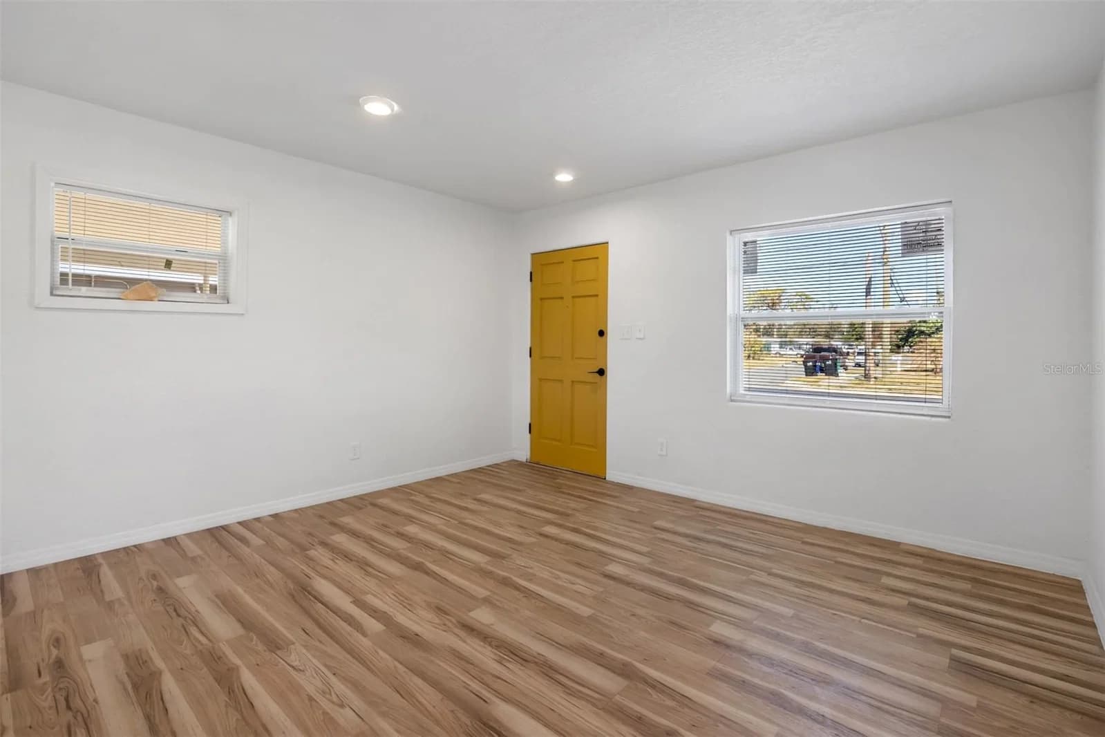 Photo 5 of 6146 DAHLIA Drive
