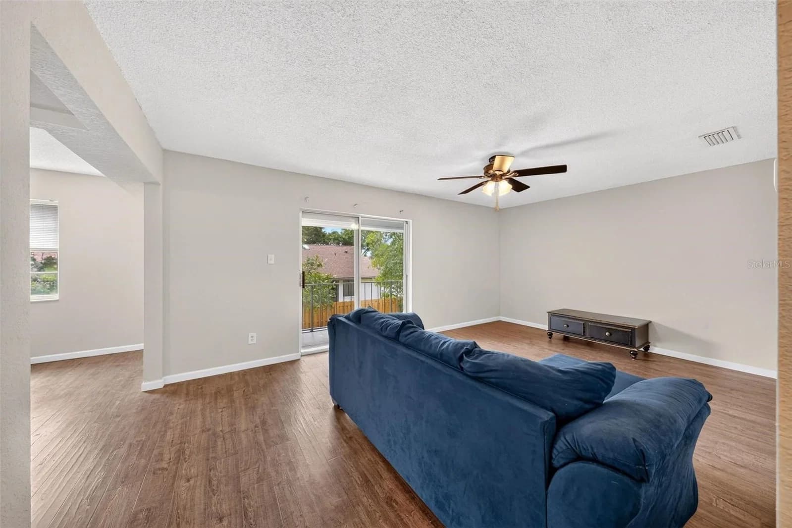 Photo 5 of 222 LEWFIELD Circle