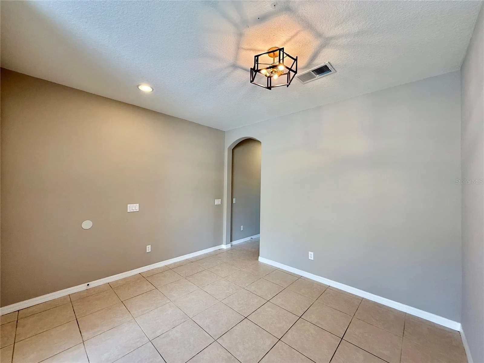 Photo 5 of 547 TERRACE SPRING Drive