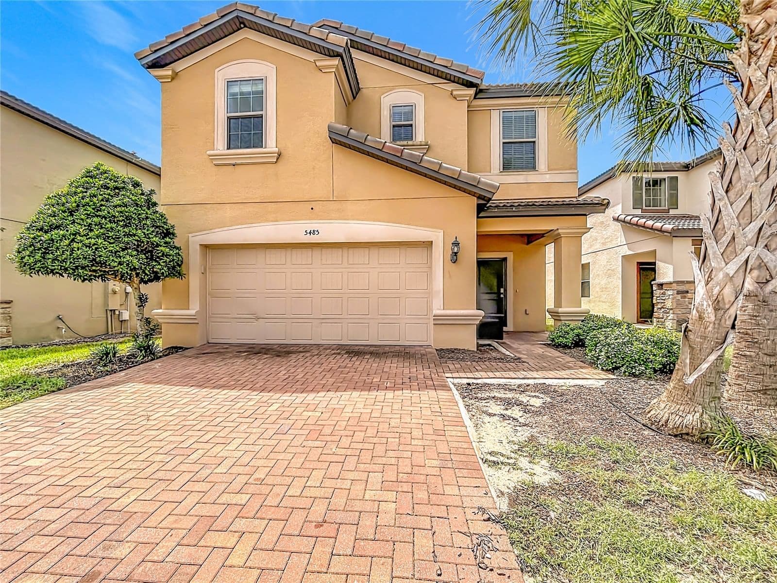 5485 MISTY OAK Circle