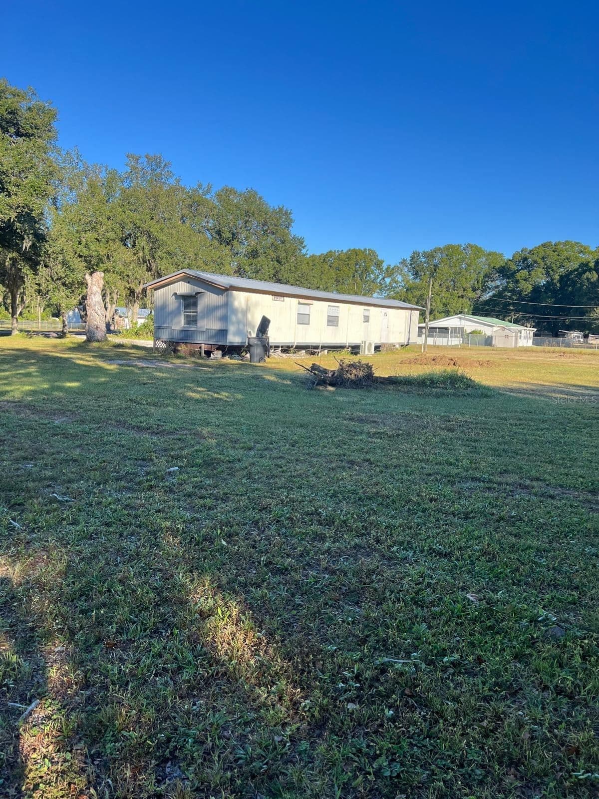 4015 E SHADY OAK Drive