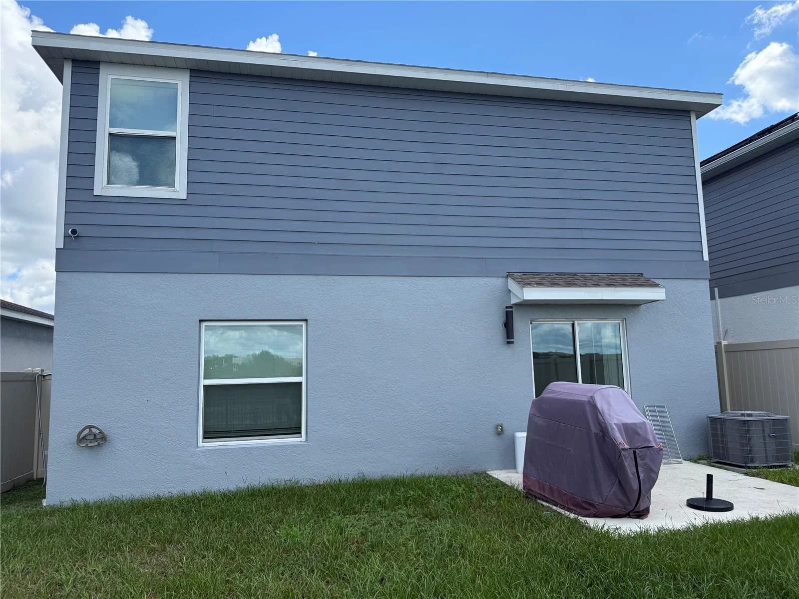 1418 AUSTIN Street
