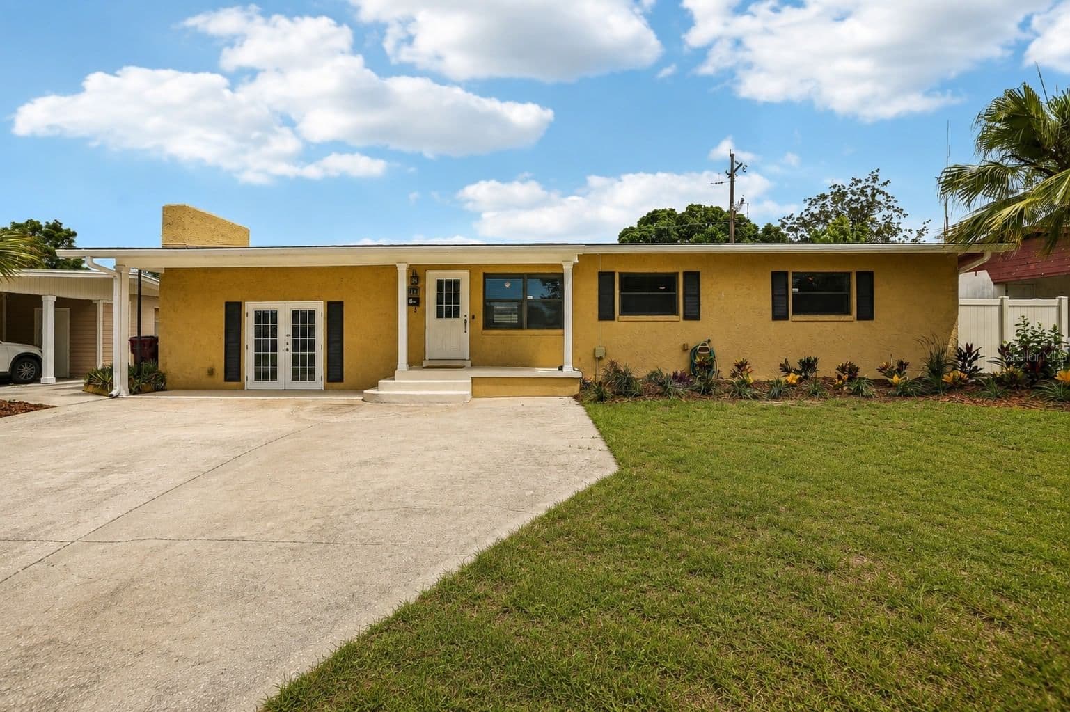 3707 PELICAN Lane