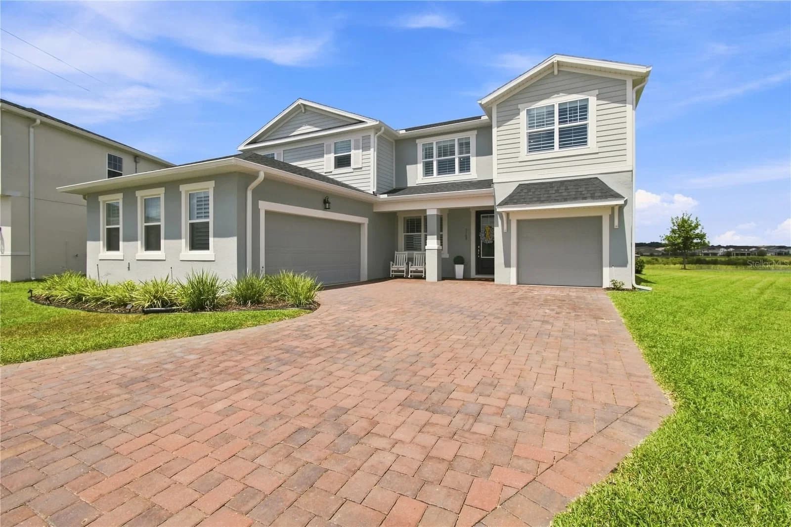 Photo 4 of 3168 CANNA LILY Place