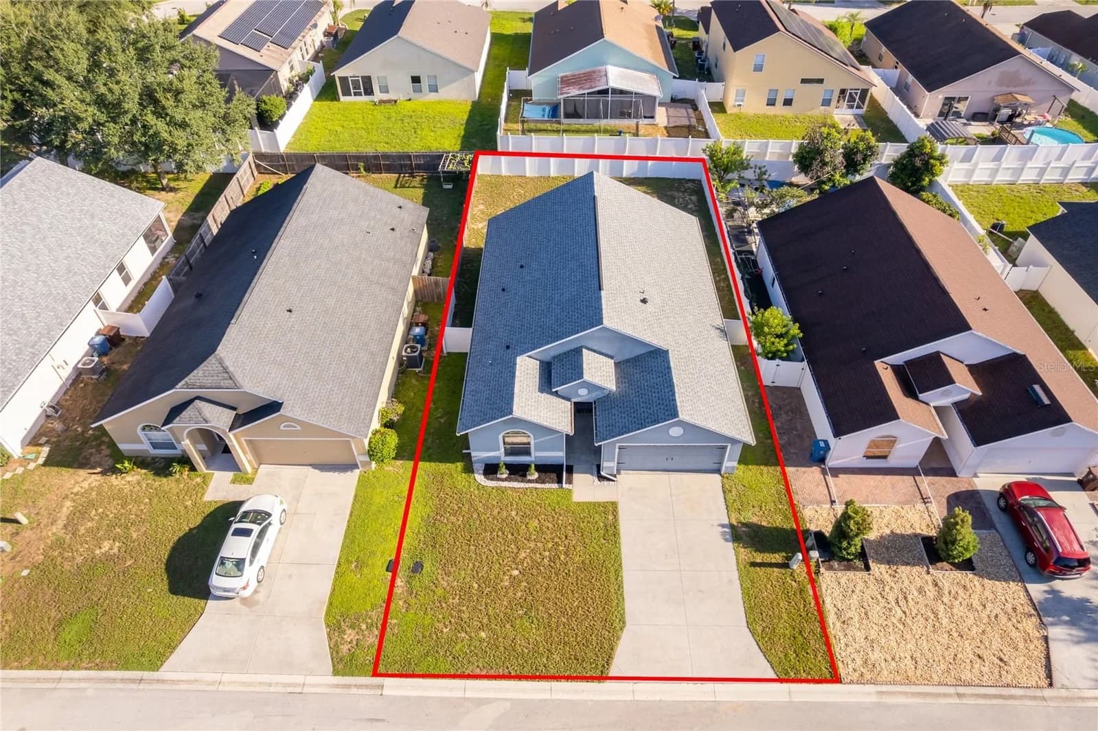 Photo 4 of 535 DELANCEY Drive