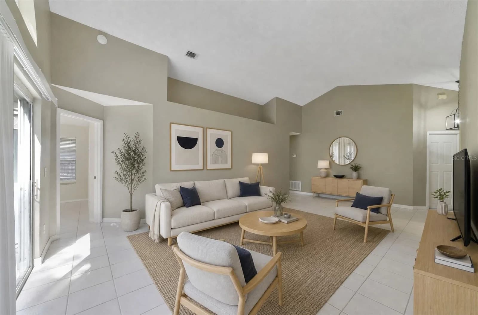 Photo 4 of 713 MEADOWSIDE Court