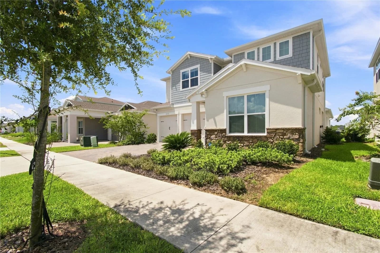 Photo 4 of 13112 DENDY Way
