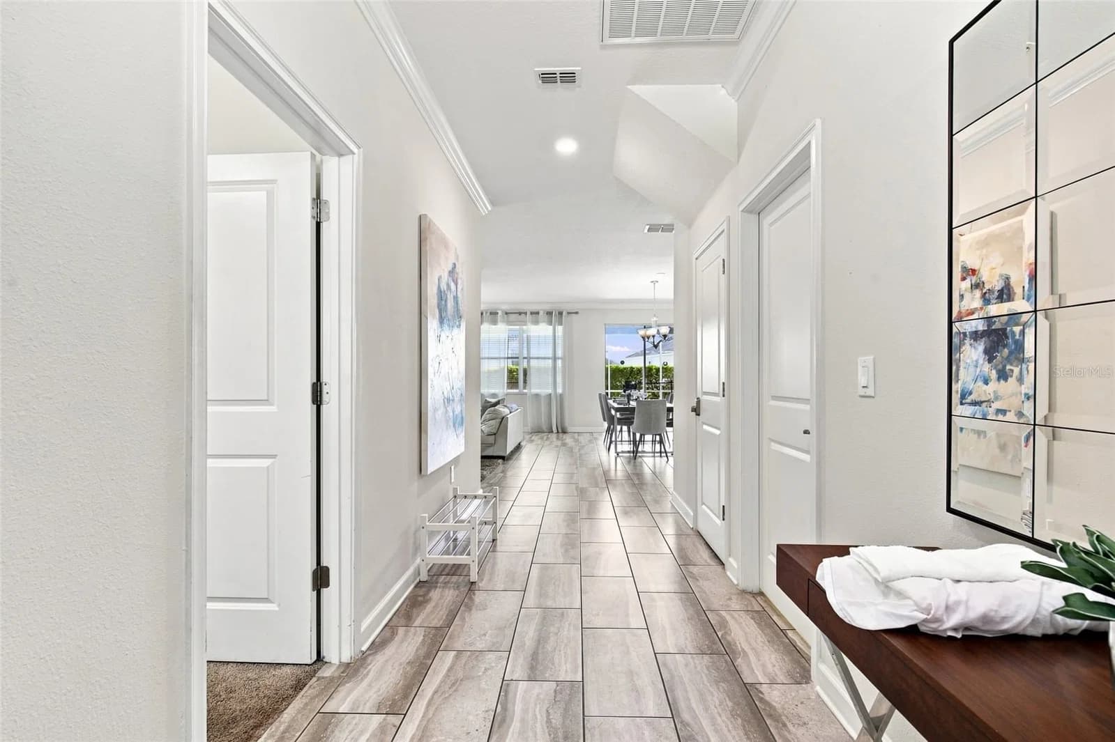 Photo 4 of 1541 MULLIGAN Boulevard