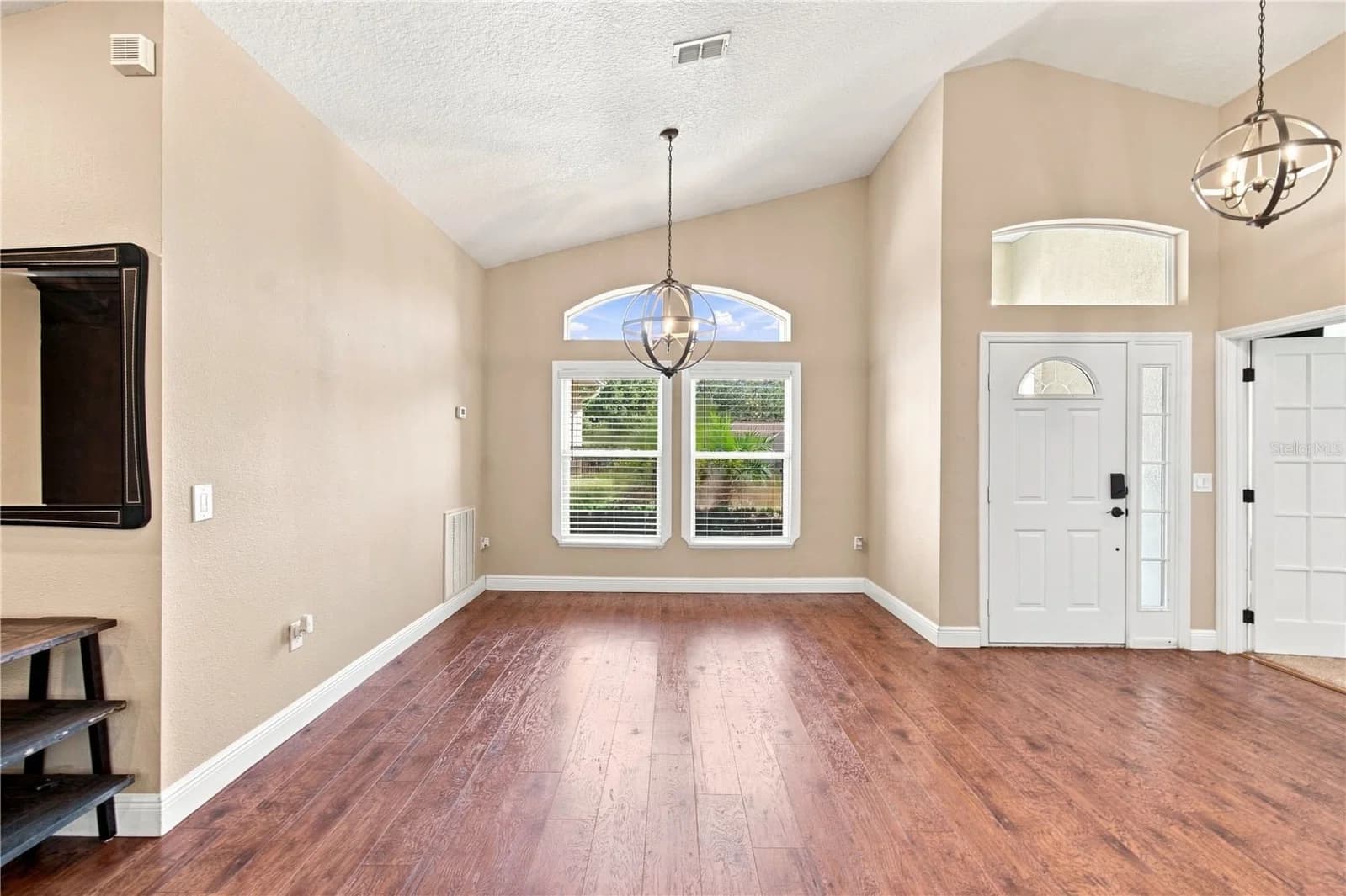Photo 5 of 16140 DENHAM Court