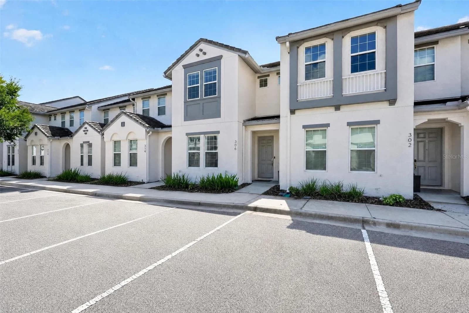306 CAPTIVA Drive