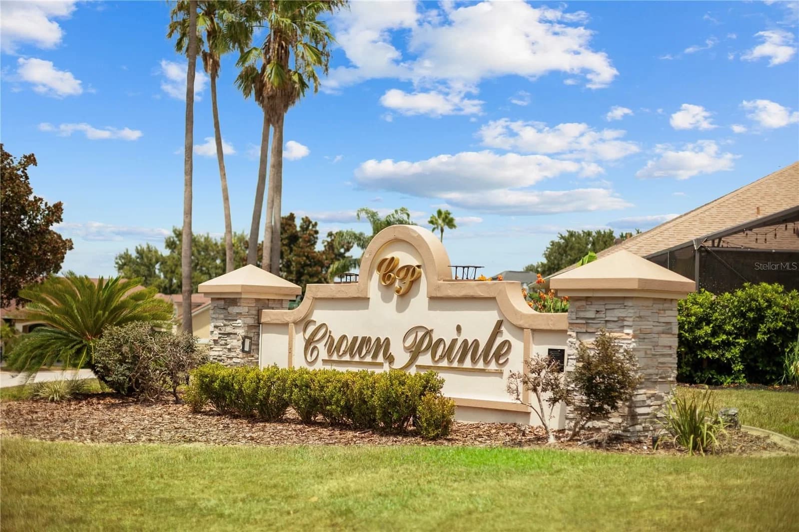 12615 CROWN POINT Circle