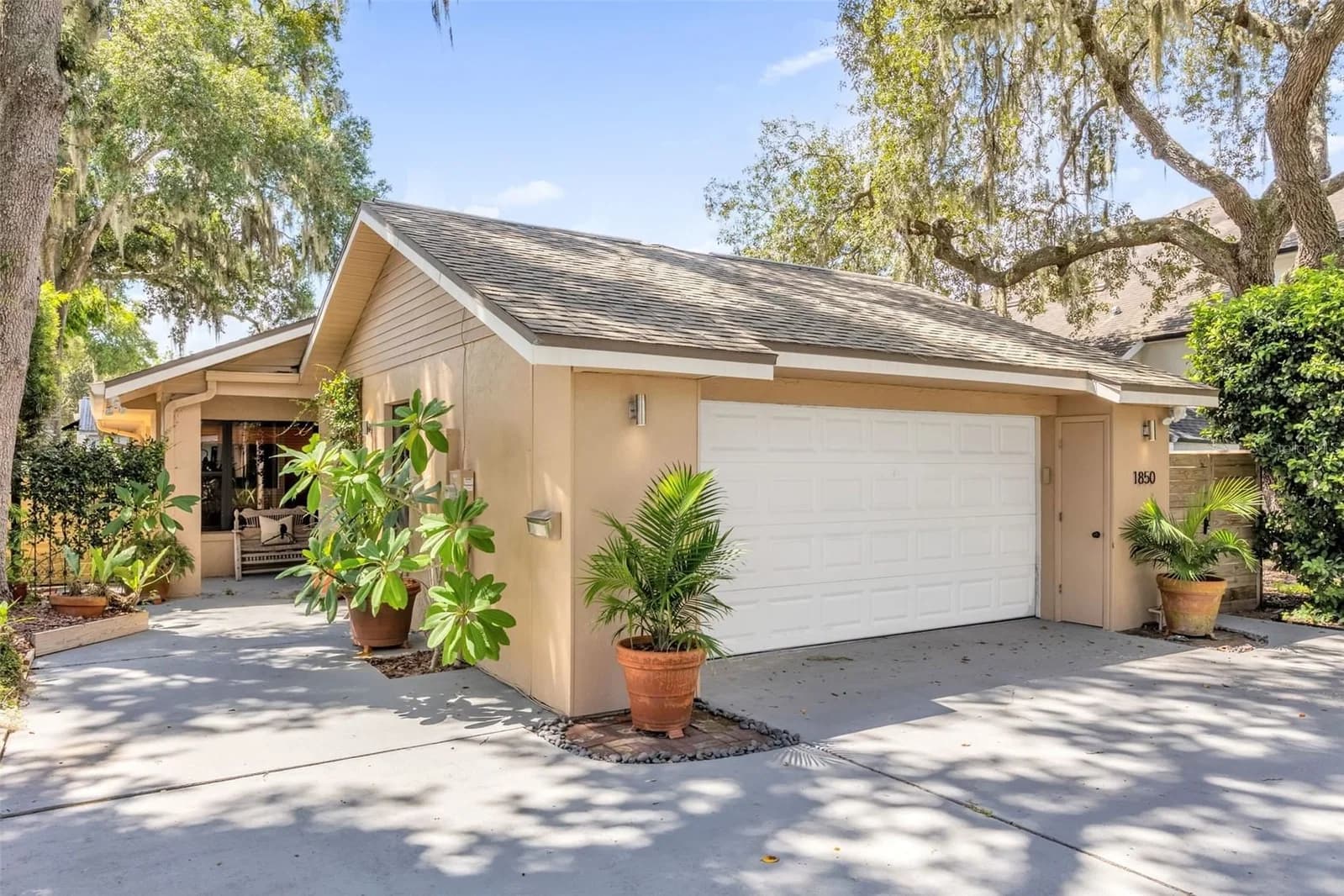 1850 BRYAN, Winter Park, FL