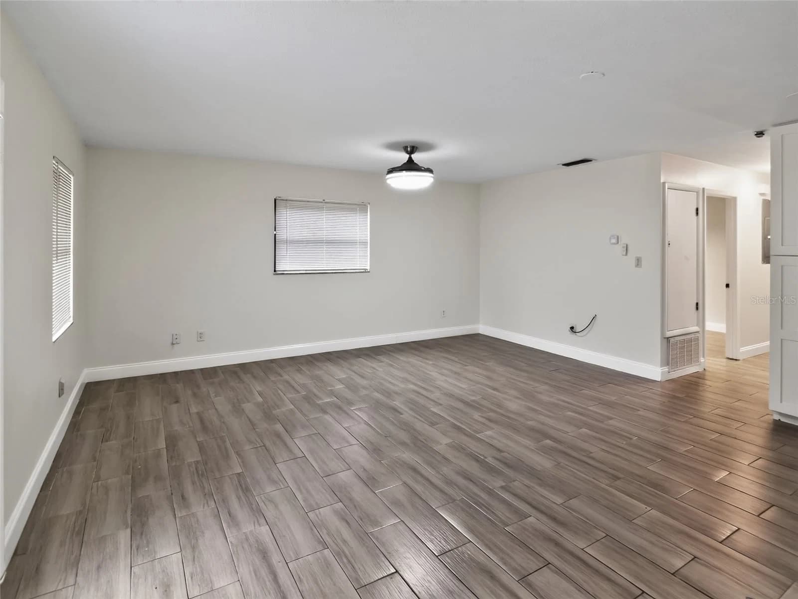 Photo 5 of 617 19TH