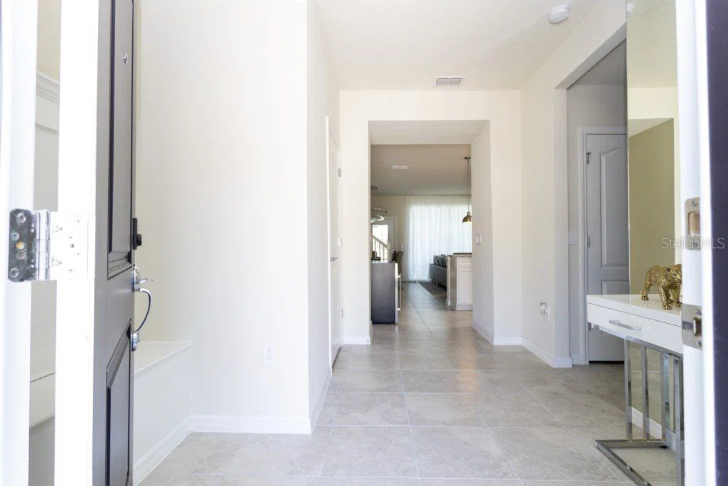 Photo 4 of 7586 OAK SPRING Lane