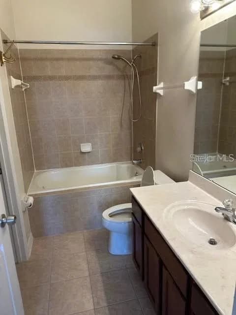 Photo 4 of 10015 MOORSHIRE