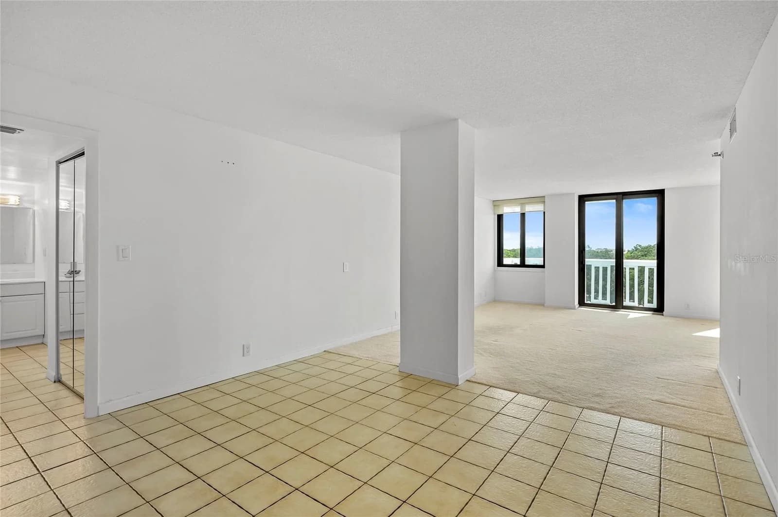 Photo 5 of 400 COLONIAL Drive #508