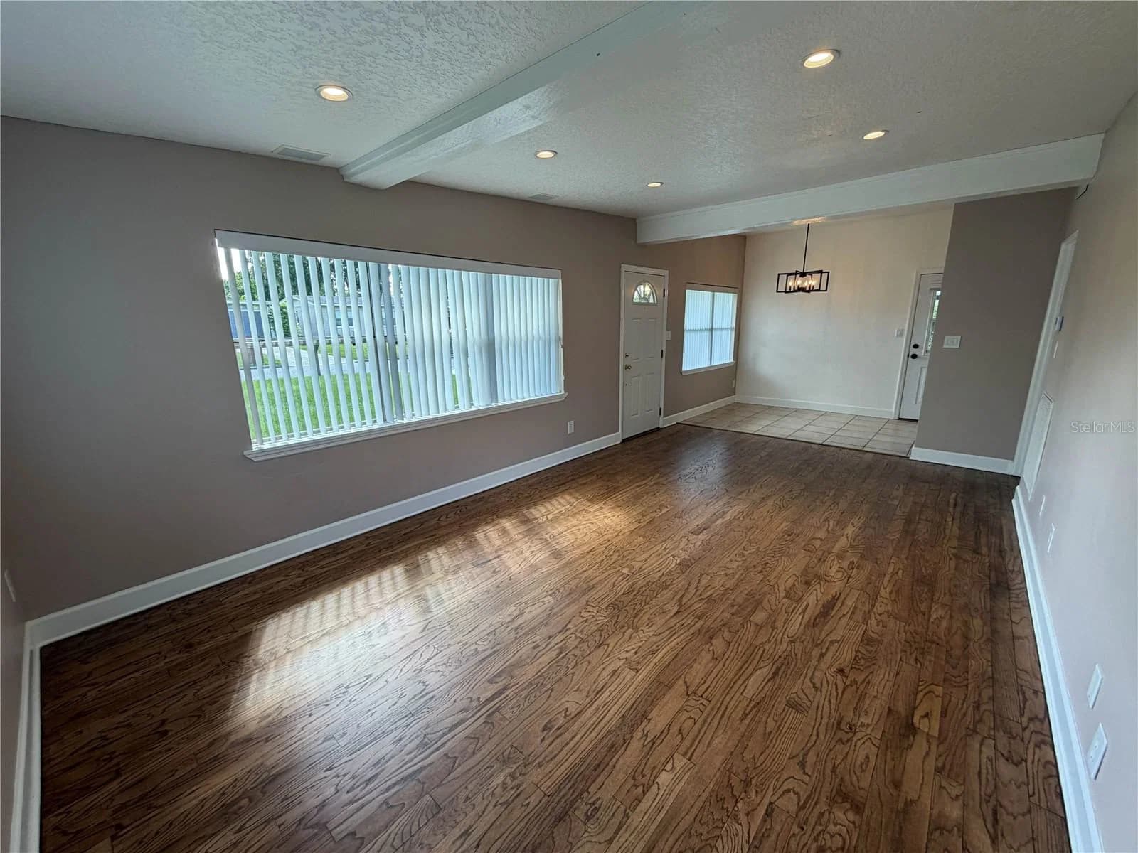 Photo 4 of 4008 MONTROSE