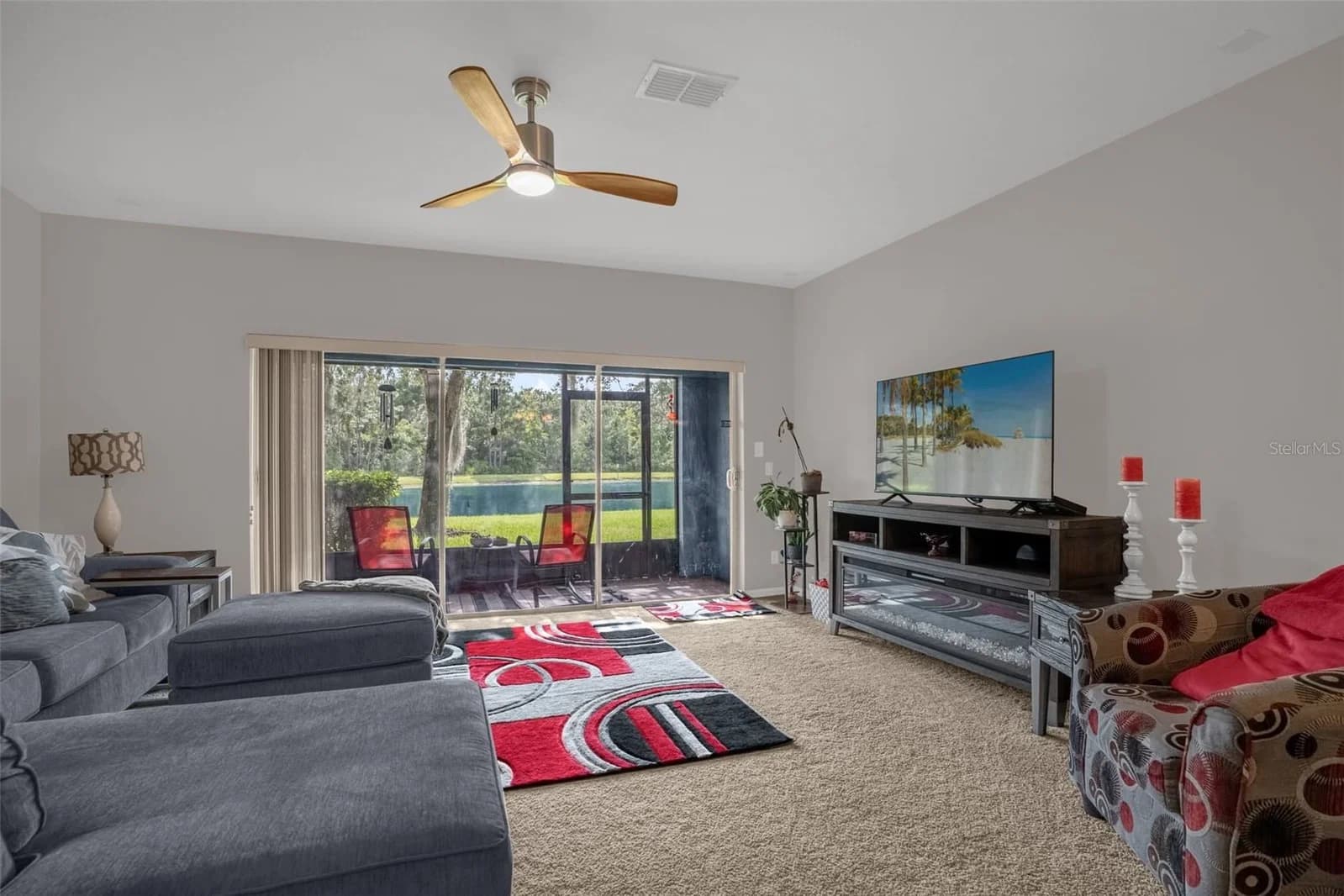 Photo 4 of 3472 VICTORIA PINES