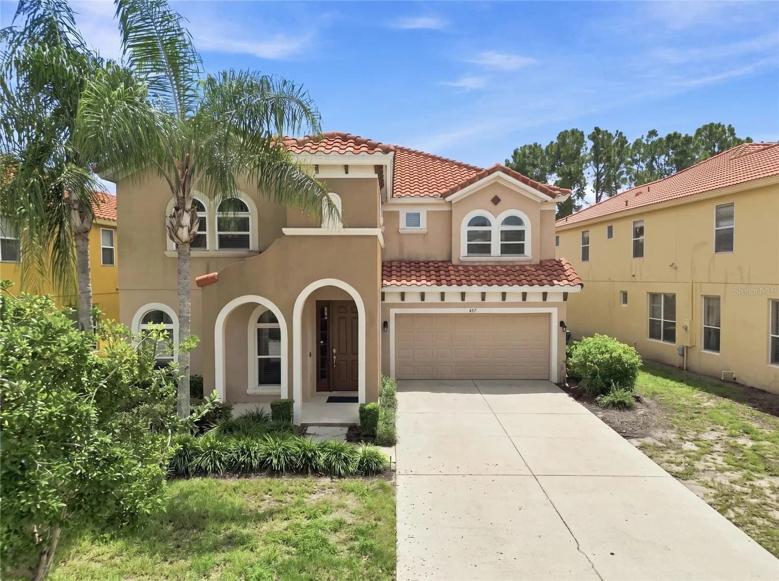 427 ORANGE COSMOS Boulevard