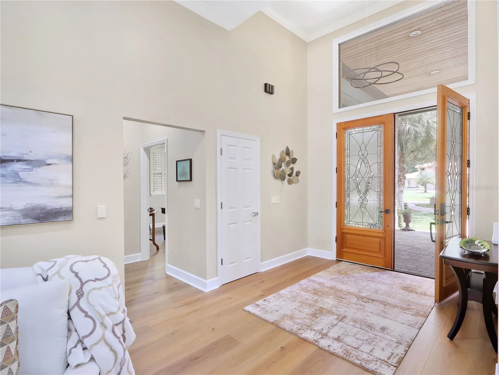 Photo 4 of 2216 SMOKETREE Court