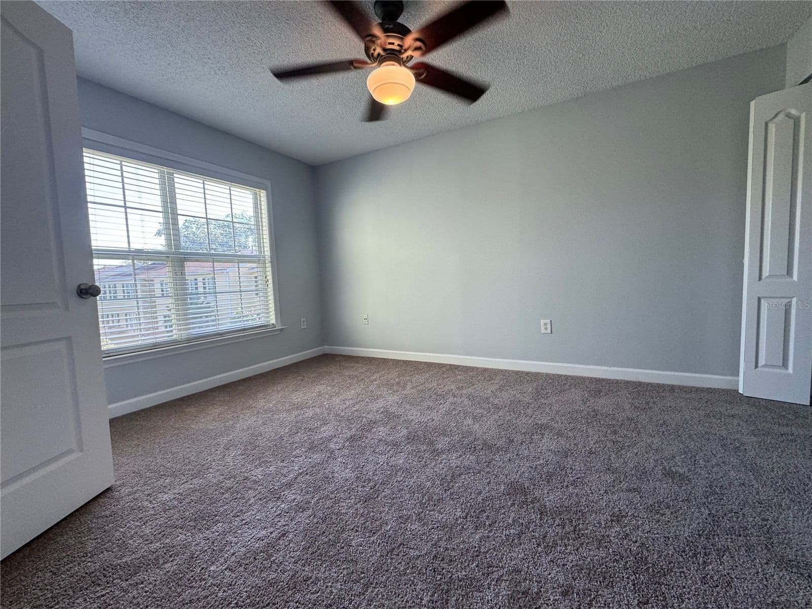 Photo 5 of 2053 DIXIE BELLE Drive #2053H