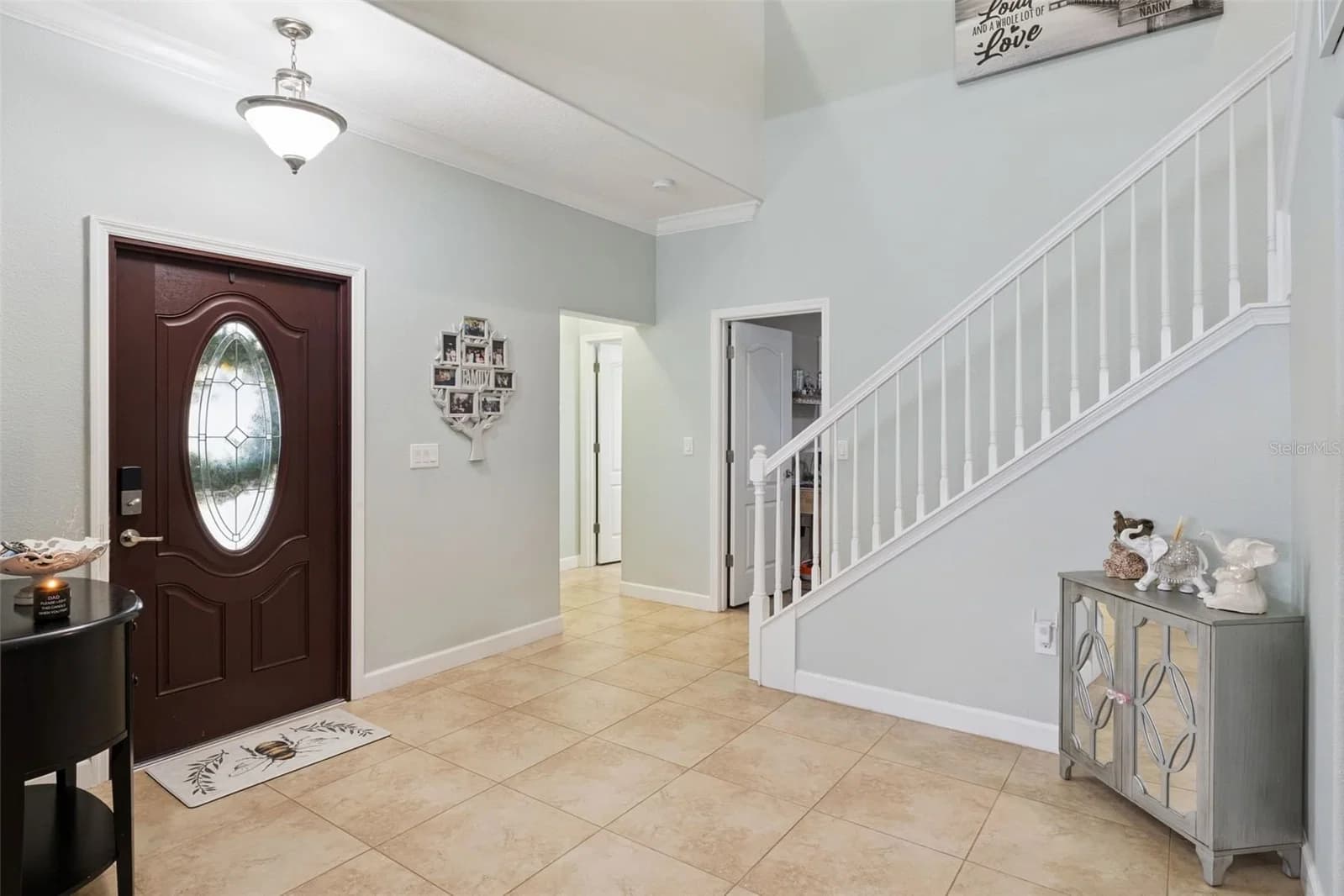 Photo 5 of 1319 GLENEAGLES Lane