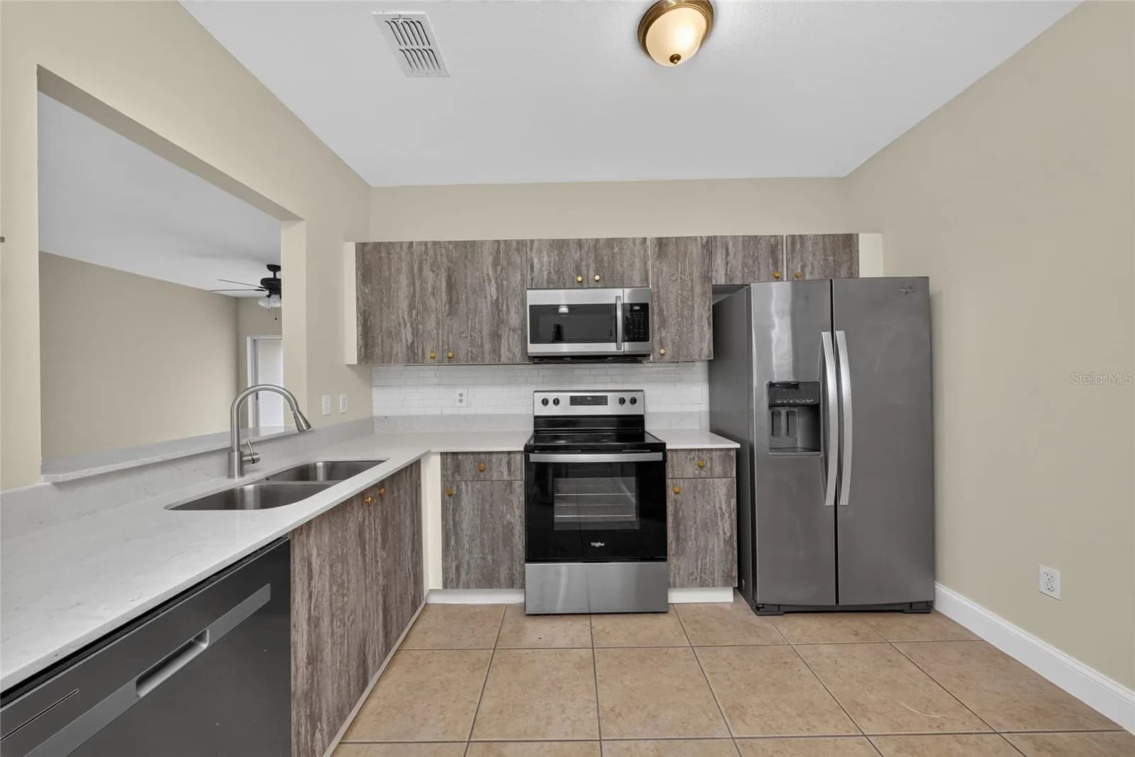Photo 5 of 515 VILLA DEL SOL Circle #205