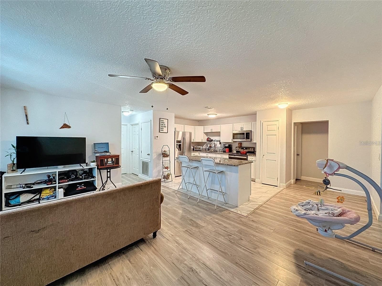 Photo 5 of 7211 PINION Drive